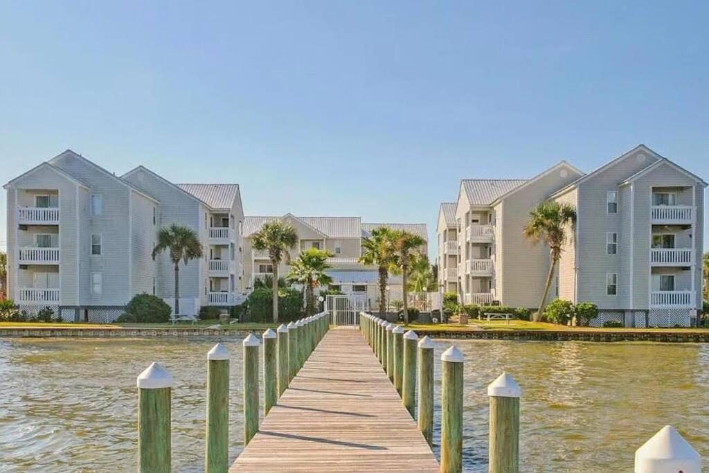 Emerald Coast Island Vibes! *